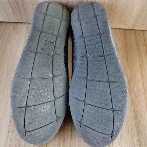 Merinos womens grey slip on ballet flats shoes size 8.5