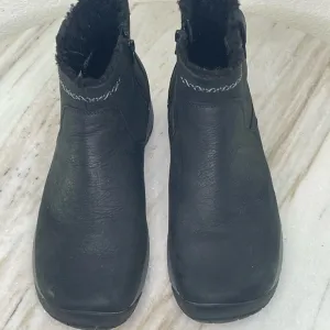Merrell boots ankle waterproof winter sz 10.5 W Encore zip J003616W