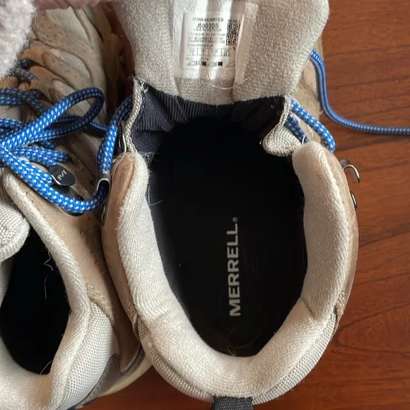 Merrell GoreTex Moab Hiking Boots Size 7.5