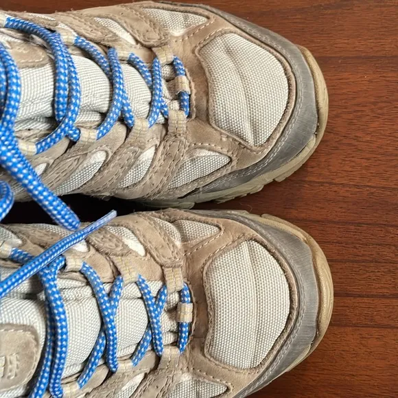 Merrell GoreTex Moab Hiking Boots Size 7.5