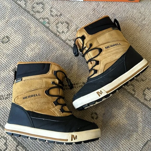 Merrell Kids Snow Bank 2.0 WaterProof Boots in Wheat