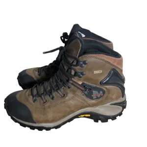 Merrell Phaser Peak mid top hiking boots Sz 9