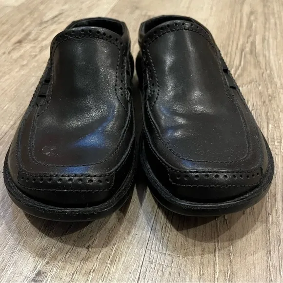 Merrell women’s black mules 6 like new