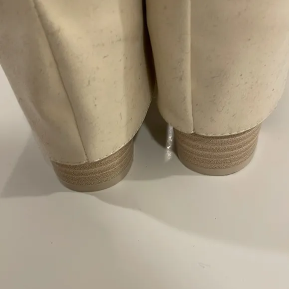 MIA Womens West Pull On booties in Off White/cream slouchy boots in size 9