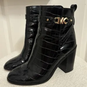 Michael Kors Farrah Tronchetto Donna Embossed Booties Black Women 6.5M
