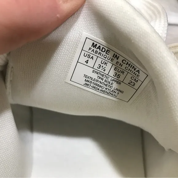 Michael Kors  Faux Leather MK Logo Print White Sneakers Shoes Youth size 4