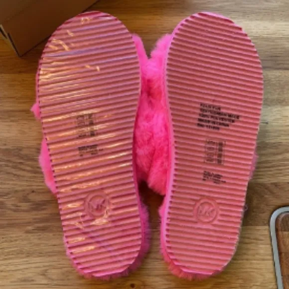 Michael Kors Pink Fluff Slipper/ Shoes