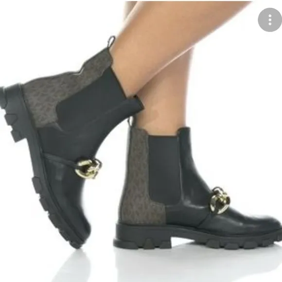 Michael Michael Kors Scarlett Chelsea boots