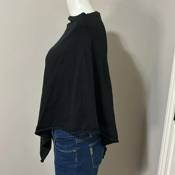 MILA Cashmere Sweater Poncho Shrug Black Made in Los Angeles One Size
