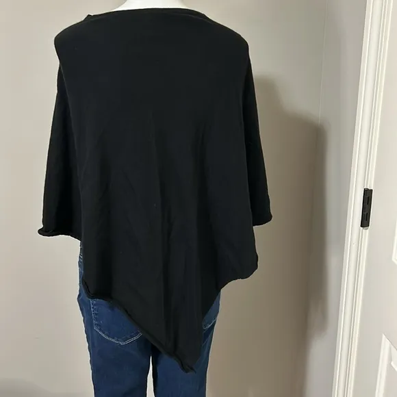 MILA Cashmere Sweater Poncho Shrug Black Made in Los Angeles One Size