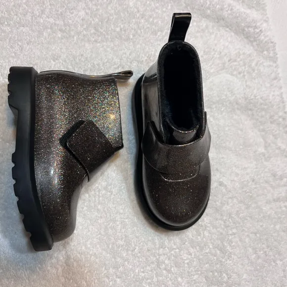 Mini Melissa Chelsea Boots Black/Sparkle Size 7