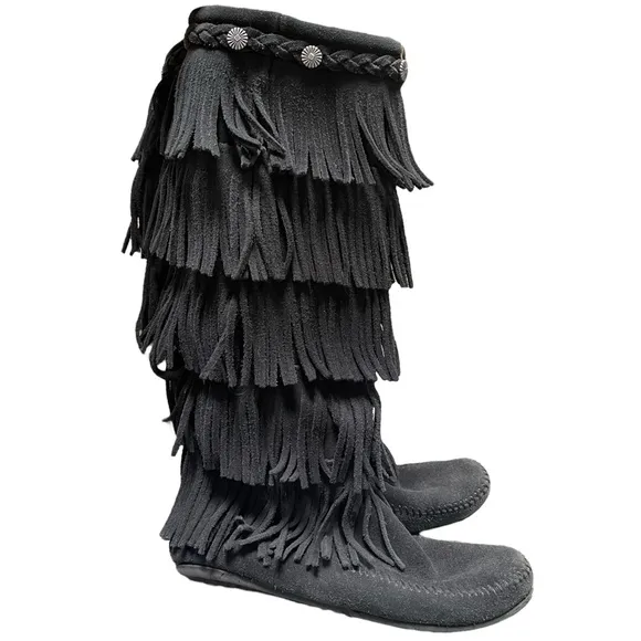 MINNETONKA 5-Layer Fringe Boots Black Suede Silver Cabochons Size 7