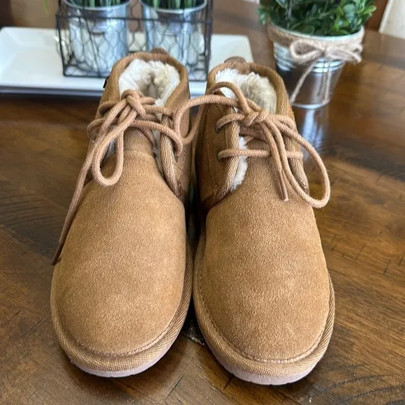 Minnetonka Boys Shoes