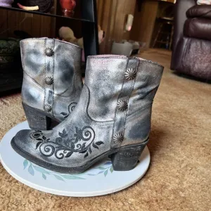 Miss Macie Womens Toasted For Cry’n Out Loud Boots Metallic Distressed. Western