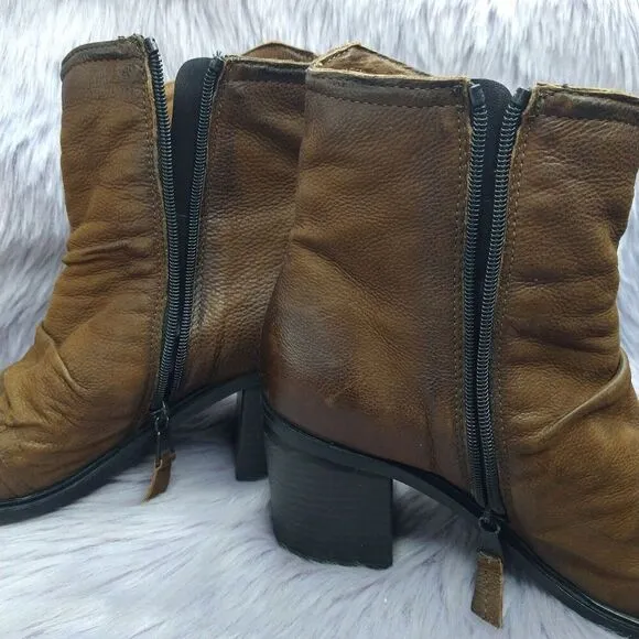 Miz Mooz Leather Heeled Boots Jordy Size 39 8.5-9 Brown Hazelnut