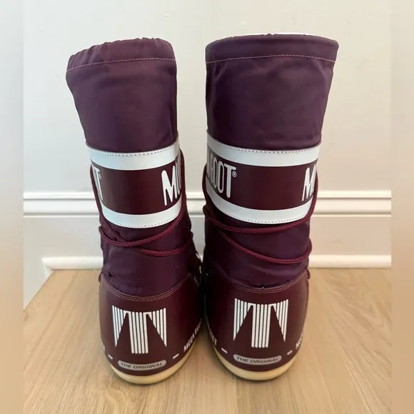 Moon Boot Icon Nylon Boots Burgundy EU 35/38 Womens size 4.5 - 7