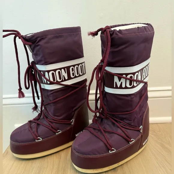 Moon Boot Icon Nylon Boots Burgundy EU 35/38 Womens size 4.5 - 7