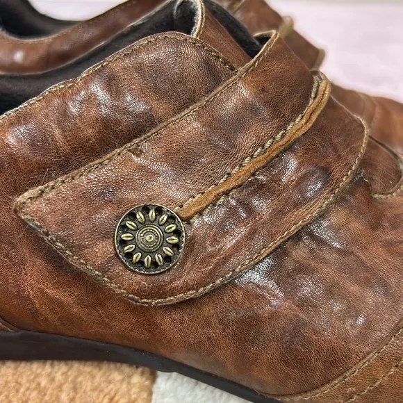 Munro Brown Leather Booties Shoes 8.5