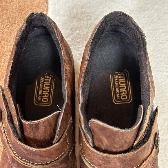 Munro Brown Leather Booties Shoes 8.5