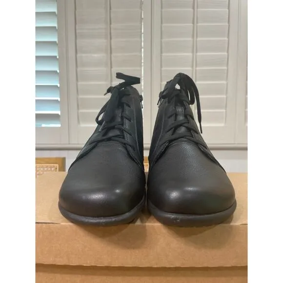 Naot Patu Boots Black Soft Leather Size 6 US 37 EU NIB Comfy Arch Support