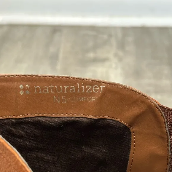Naturalizer 9.5 Brown High Calf Fashion Leather Riding Boots Zip Up Caramel Used