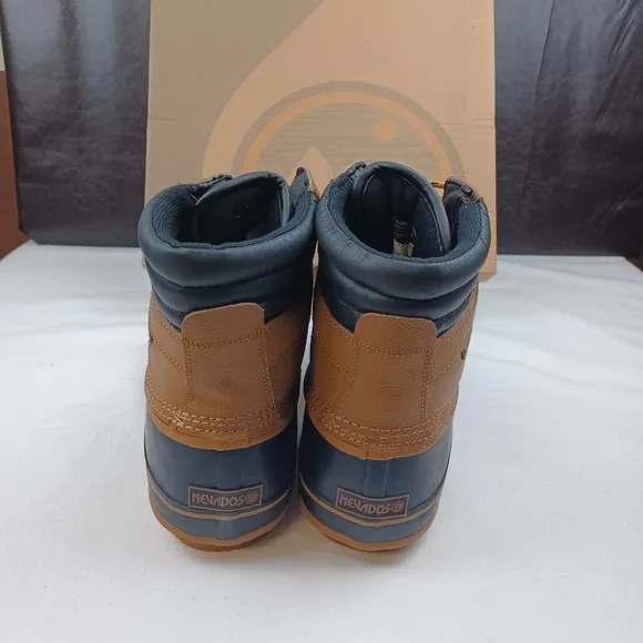 Nevados men's Arkley Waterproof‎ boots Sz 12