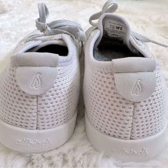 NEW Allbirds Tree Skippers Sneakers 5 - White