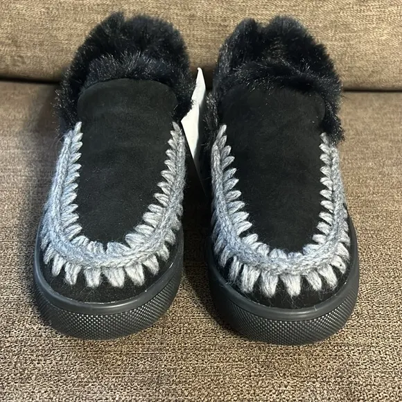 New Aqua College Albina Womens Cow Suede Faux Fur Shooties Size 6.5 in Black