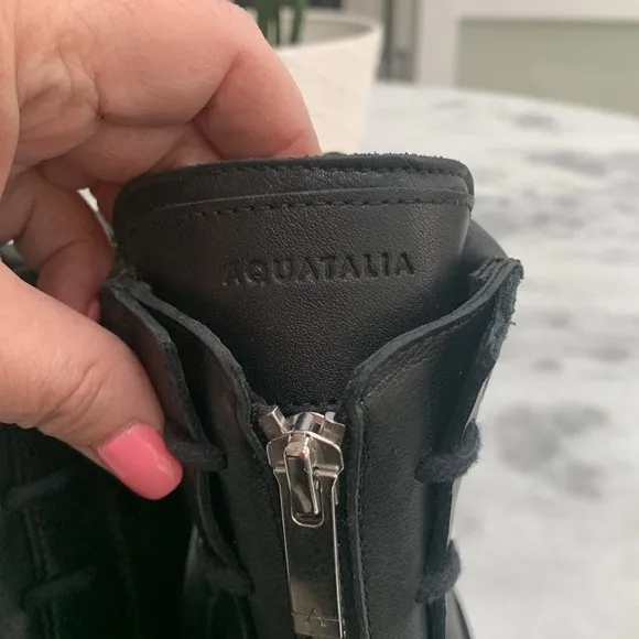 New Aquatalia Melani Black Italian Leather Waterproof Zip Boots Women’s 7