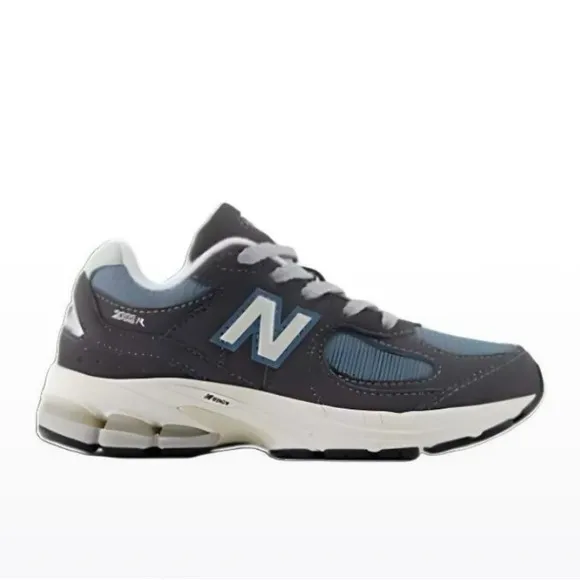NEW BALANCE 2002 Gray Running Walking Shoes Kids Size / Preschool  (PC2002FB)