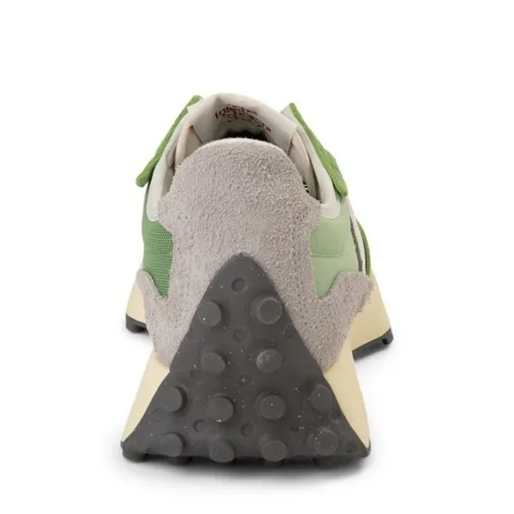 New Balance 327 Men's Running Shoes – Chive/Avocado – Size 10.5 – New with Box