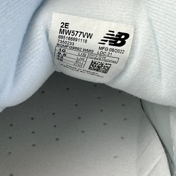 New Balance 577 Hook &amp; Loop Walking Shoes Mens White Everyday Casual Sneakers 10