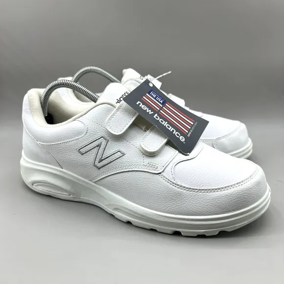 New Balance 674 Sneakers Men Size 10 4E White Leather Hook &amp; Loop Comfort Shoes