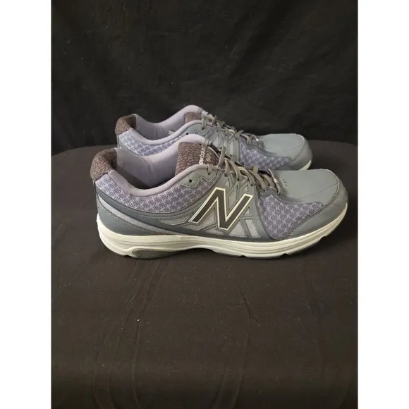 New Balance 847v2 Mens running shoes size 12 Grey NWOB