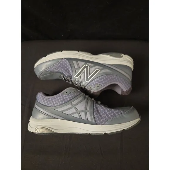 New Balance 847v2 Mens running shoes size 12 Grey NWOB