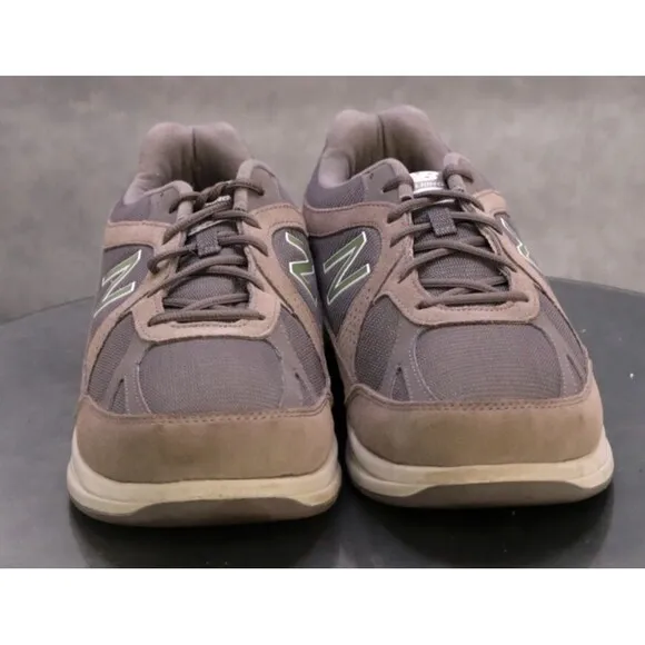 New Balance 877 $130 Men's Comfort Walking Shoes Size 11.5 (4E) Extra Wide Gray
