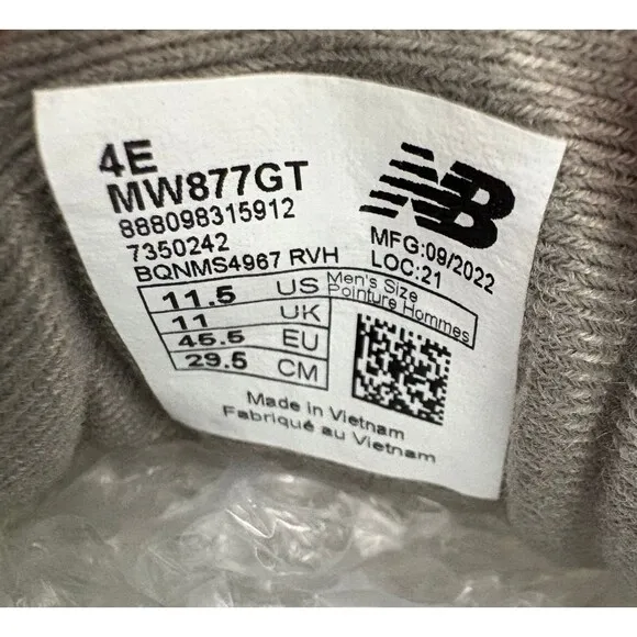 New Balance 877 $130 Men's Comfort Walking Shoes Size 11.5 (4E) Extra Wide Gray