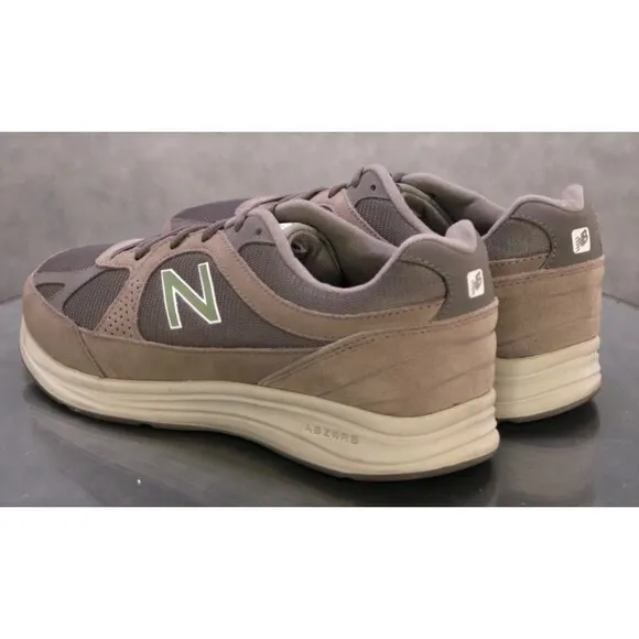 New Balance 877 $130 Men's Comfort Walking Shoes Size 11.5 (4E) Extra Wide Gray