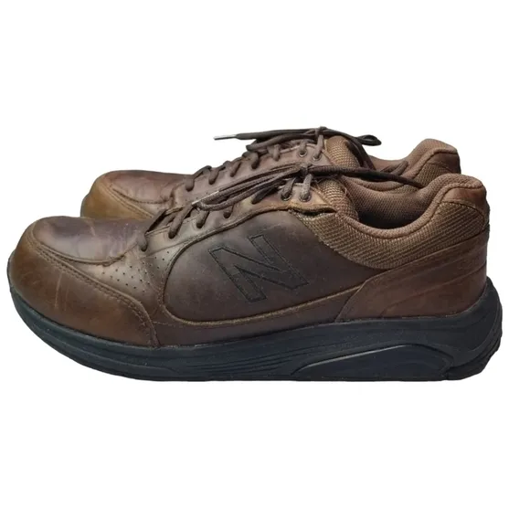 New Balance 928 brown leather walking shoes
