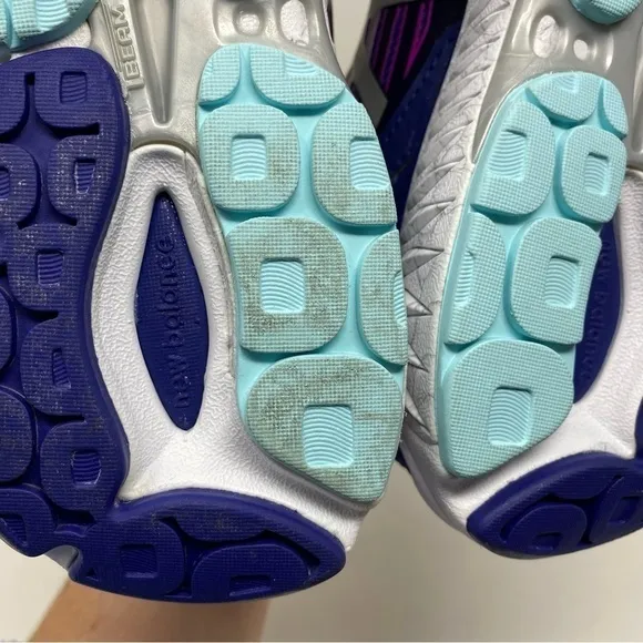 New Balance ladies W860BP7 running shoes WIDE