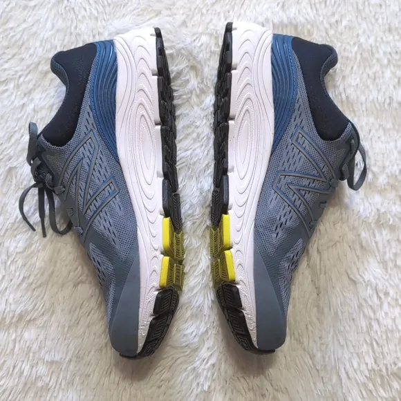 New Balance Like New Extra Wide 840 V5 Running Shoe - Grey/Blue