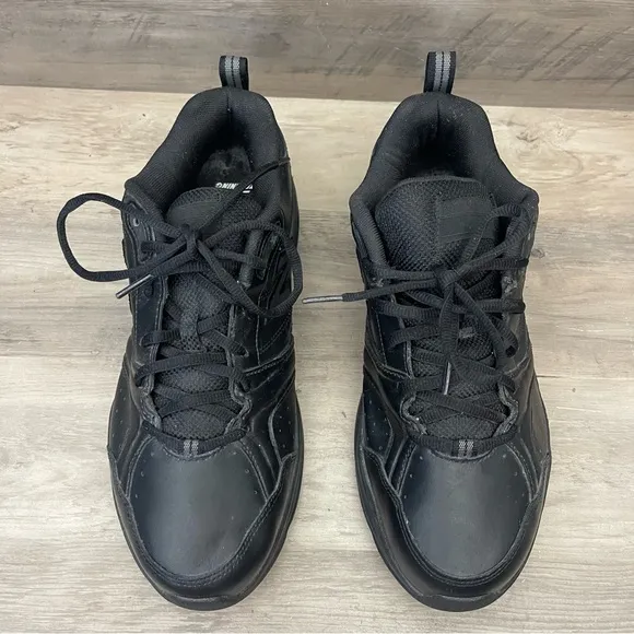New Balance Mens 9 Black Lace Up Cross Trainer Sneakers Comfort Tennis Shoes