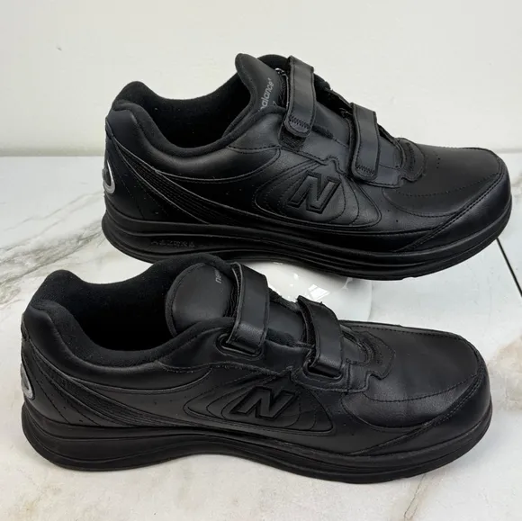New Balance Men's MW577 Black Leather Hook and Loop Walking Shoes Sneakers, 12