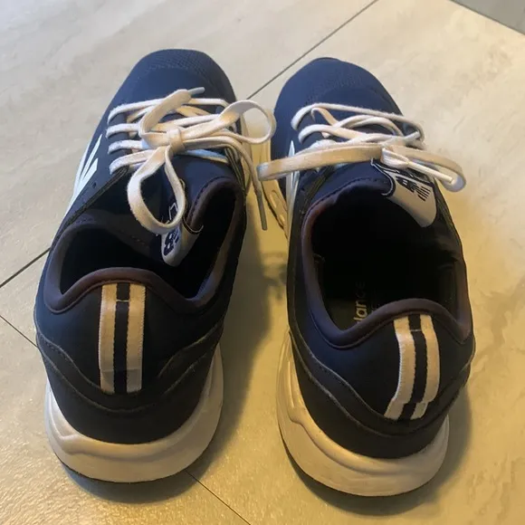 New Balance Men's Navy Blue Sport Training Shoes Size 8.5 SB68