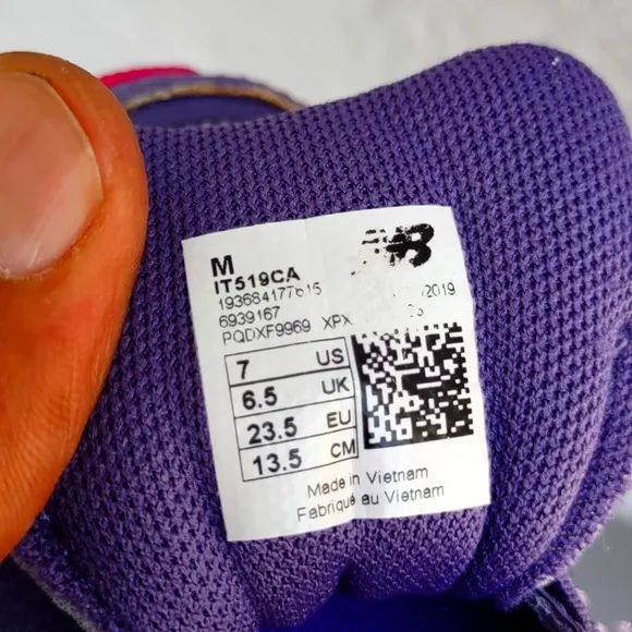 New Balance Unisex-Toddler Athletic shoe # 519v1 w/Hook and Loop Closure