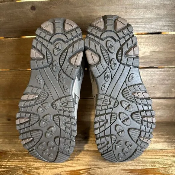 New Big Kids Merrell Moab 3 Mid Gray Waterproof‎ Ankle Hiking Boots Size 3.5 Y
