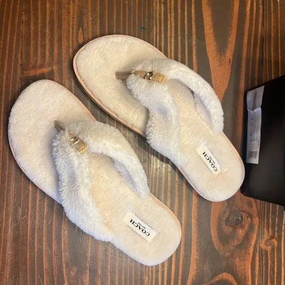 New Coach Hampton size 9 white Ivory Flip Flops #C7035 Natural sandal shoes faux
