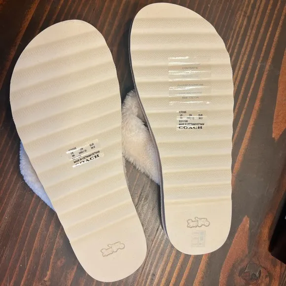 New Coach Hampton size 9 white Ivory Flip Flops #C7035 Natural sandal shoes faux