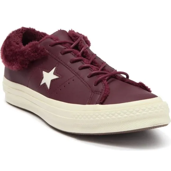 New Converse one star ox 162602C Men's Sz 3 Woman's 5Burgundy Fur Street warmer