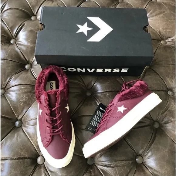 New Converse one star ox 162602C Men's Sz 3 Woman's 5Burgundy Fur Street warmer